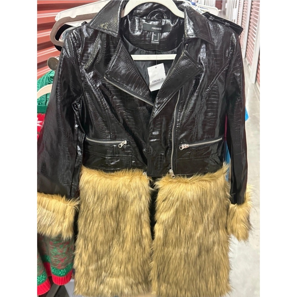 Forever 21 Croc Embossed Faux Leather & Fur Moto Jacket Coat Black Tan Small NWT